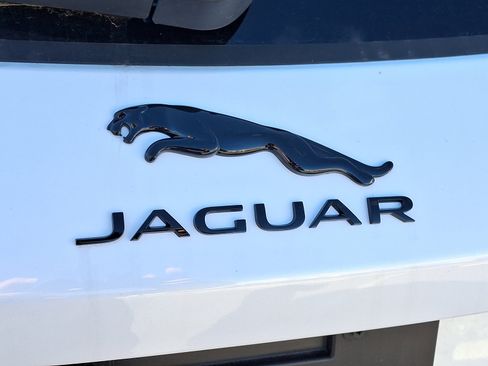 New 2026 Jaguar F-PACE R-Dynamic S image 21