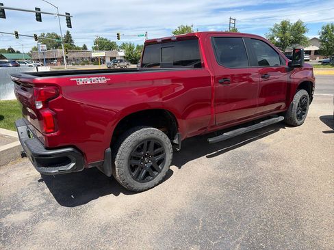Used 2022 Chevrolet Silverado 1500 LT Trail Boss w/ Convenience Package II AWD/4WD image 3