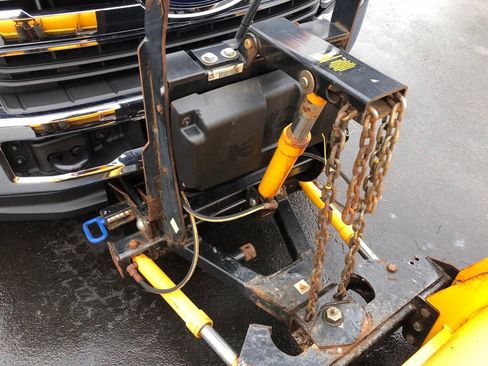 Used 2018 Ford F350 XL image 20