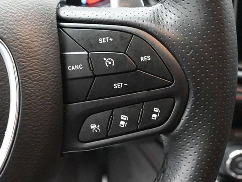Used 2023 Dodge Durango GT AWD/4WD image 14