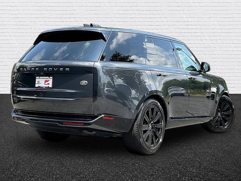 Used 2023 Land Rover Range Rover SE AWD/4WD image 6