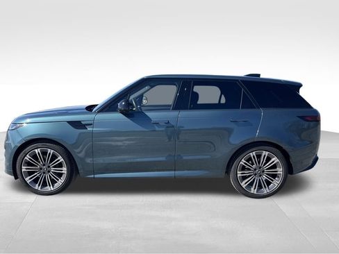 Used 2024 Land Rover Range Rover Sport Dynamic SE image 2