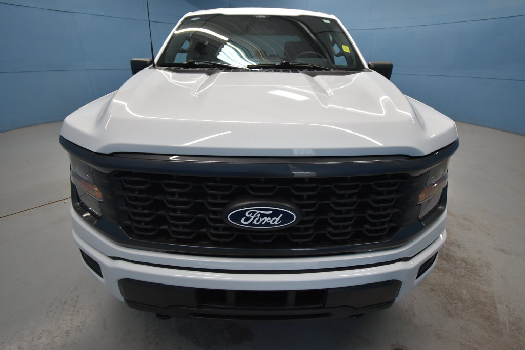 Used 2025 Ford F150 STX w/ Equipment Group 200A AWD/4WD image 32