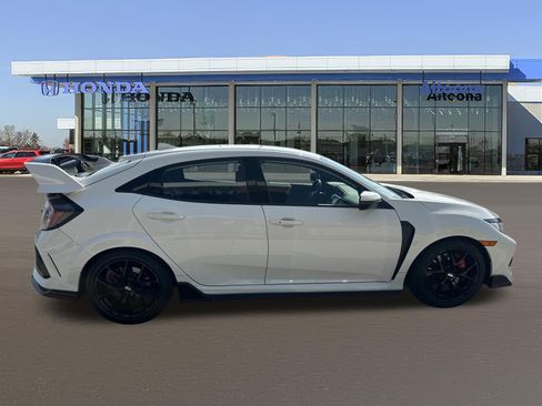 Used 2019 Honda Civic Type R image 5