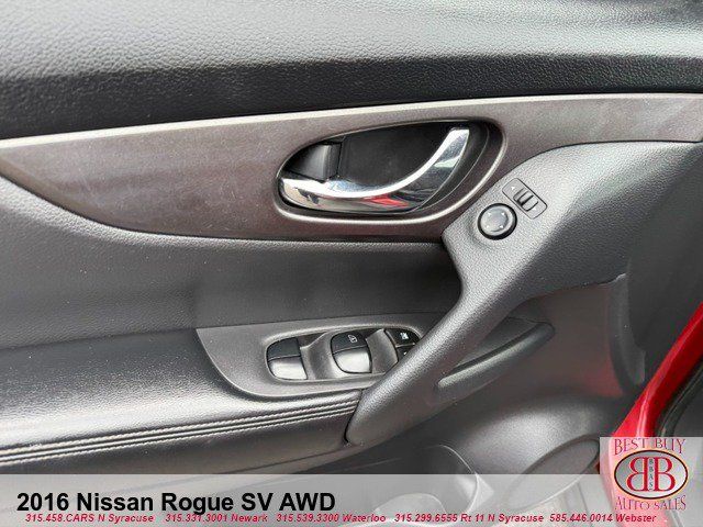 Used 2016 Nissan Rogue SV w/ SV Premium Package AWD/4WD image 14