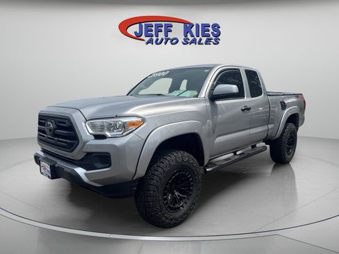 Used 2018 Toyota Tacoma SR w/ SR Convenience Package AWD/4WD image 1