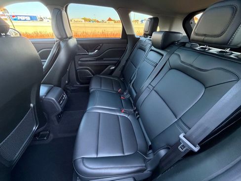 New 2026 Lincoln Corsair Premiere AWD/4WD image 10