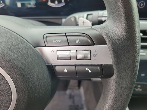 Used 2025 Hyundai Sonata SEL FWD image 19