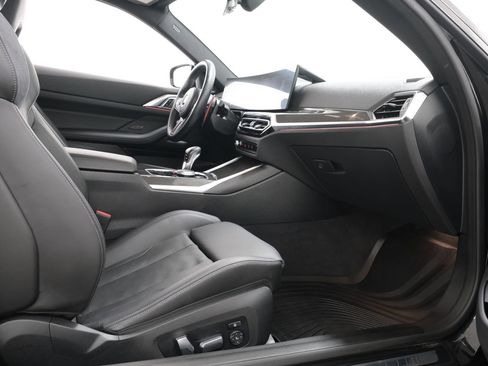 Used 2024 BMW M4 xDrive Competition AWD/4WD image 40