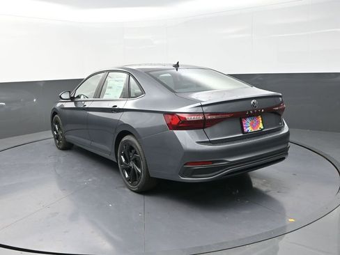 New 2026 Volkswagen Jetta SE image 6
