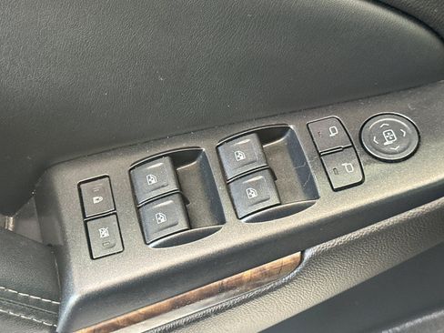 Used 2017 Chevrolet Tahoe LT AWD/4WD image 14