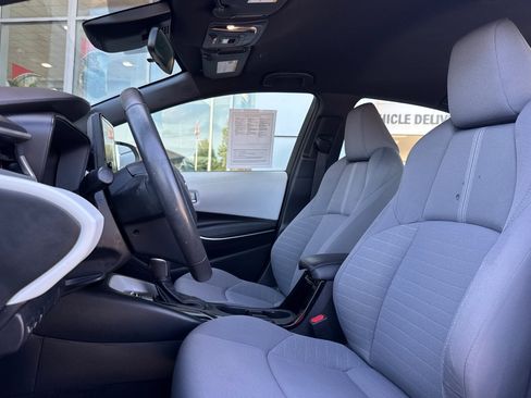 Used 2024 Toyota Corolla SE FWD image 5