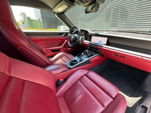 Certified 2021 Porsche 911 Carrera RWD image 35