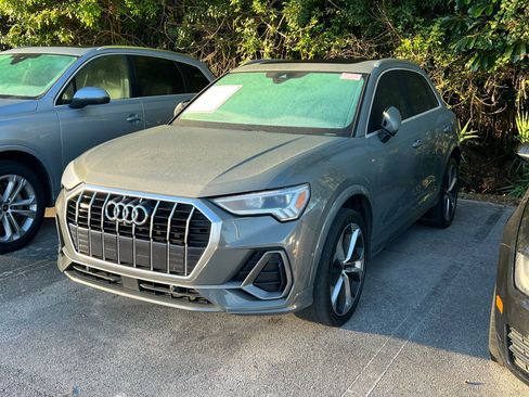 Used 2021 Audi Q3 2.0T Premium Plus w/ Premium Plus Package image 2