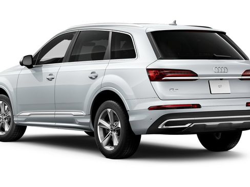Certified 2023 Audi Q7 2.0T Premium Plus w/ Premium Plus Package AWD/4WD image 2