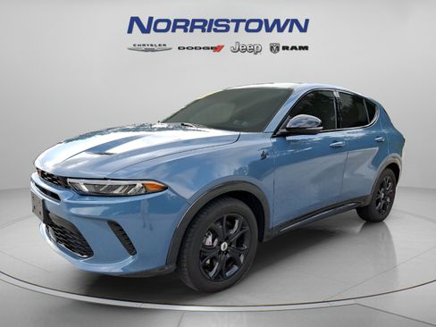 Used 2024 Dodge Hornet R/T Plus w/ R/T Blacktop Package AWD/4WD image 3