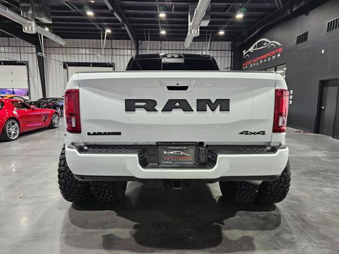 Used 2025 RAM 3500 Laramie image 7