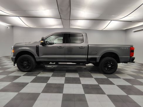 New 2026 Ford F350 Lariat w/ Black Appearance Package AWD/4WD image 9