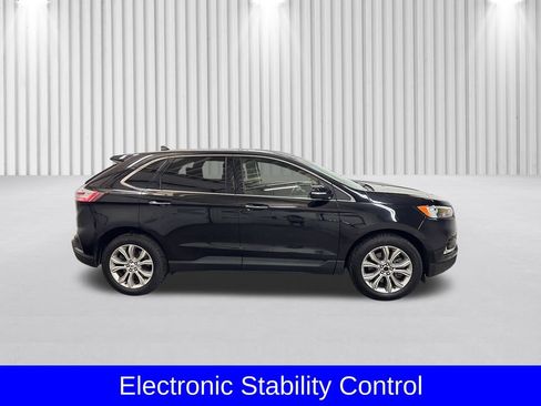 Certified 2024 Ford Edge Titanium AWD/4WD image 5