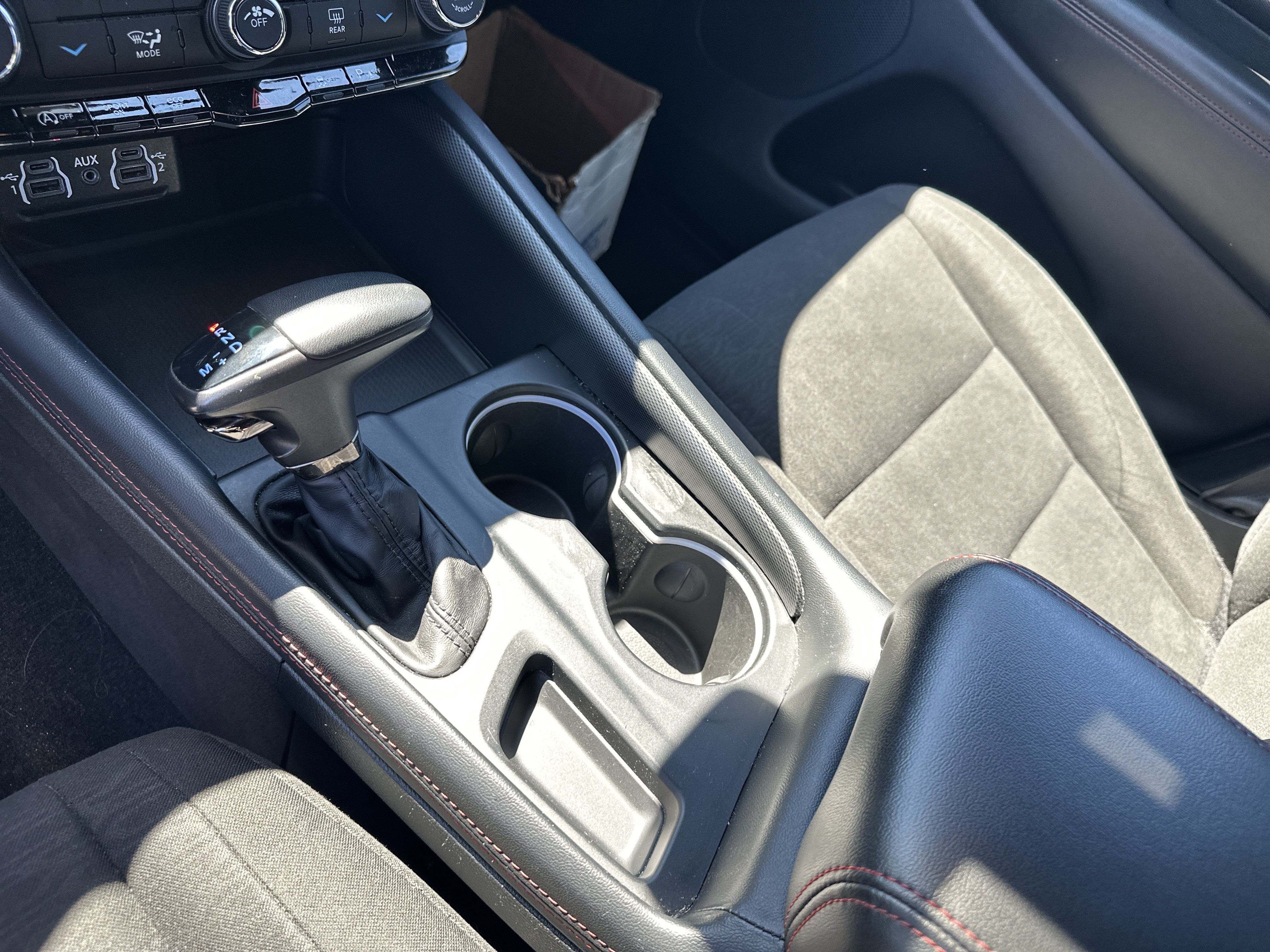 Used 2025 Dodge Durango GT AWD/4WD image 33