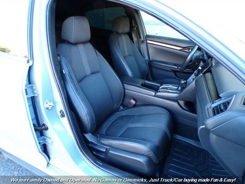 Used 2021 Honda Civic Sport image 25