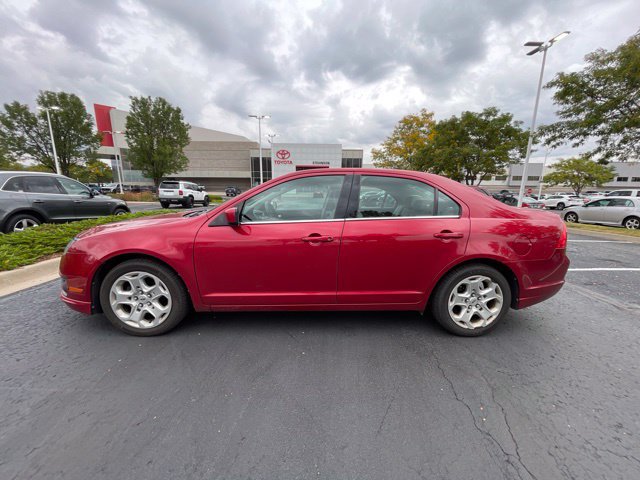 Used 2010 Ford Fusion SE FWD image 1