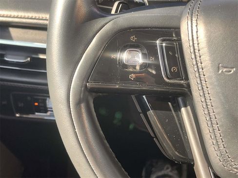 Used 2023 Lincoln Aviator Reserve image 29