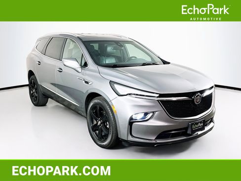 Used 2023 Buick Enclave Essence w/ Experience Buick Package AWD/4WD image 1