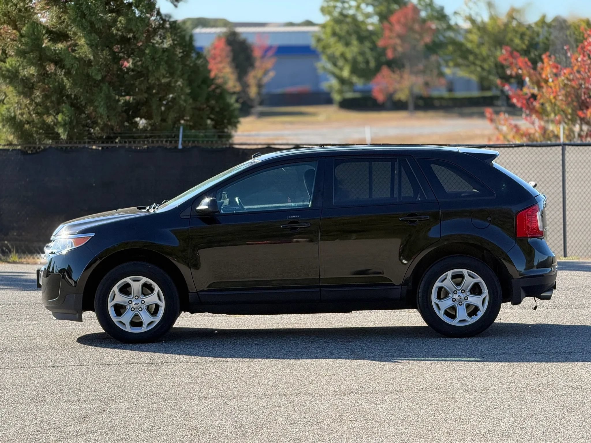 Used 2014 Ford Edge SEL w/ Equipment Group 205A AWD/4WD image 8