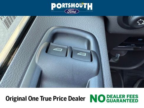 New 2025 Ford Transit 150 Low Roof image 21