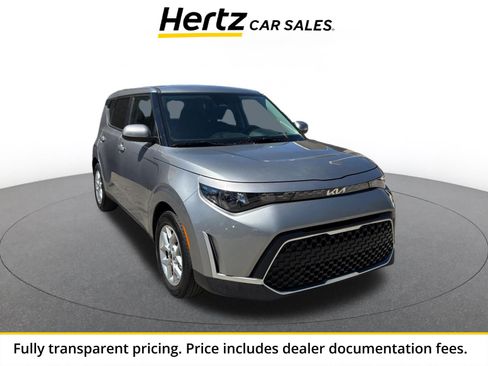 Used 2025 Kia Soul LX w/ LX Technology Package FWD image 1