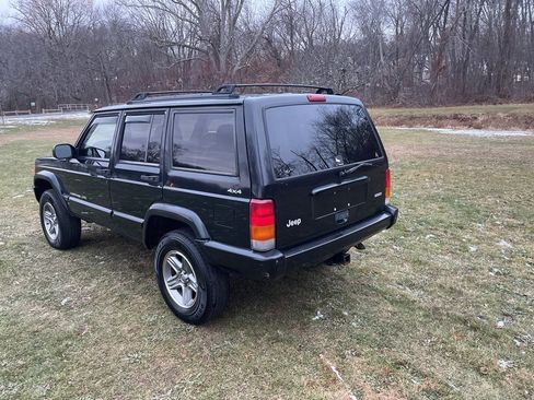 Used 2000 Jeep Cherokee Classic image 11