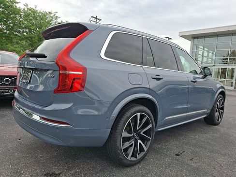 Certified 2023 Volvo XC90 B6 Plus AWD/4WD image 6