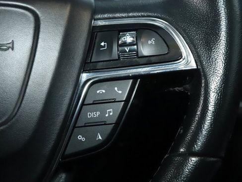 Used 2021 Lincoln Nautilus AWD image 23