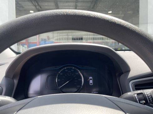 Used 2018 Hyundai Ioniq Blue FWD image 15