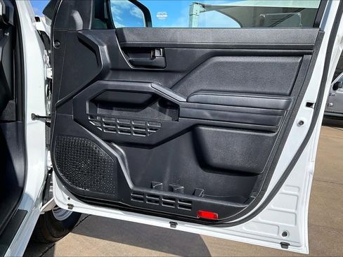 Used 2024 Toyota Tacoma SR image 22