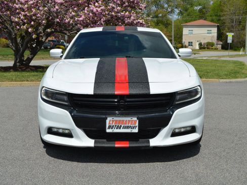 Used 2020 Dodge Charger Police w/ Street Appearance Group image 17