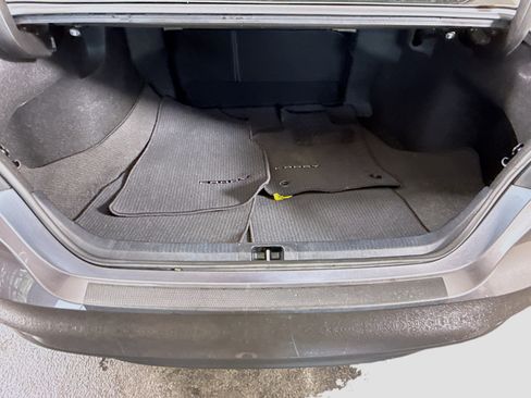 Used 2022 Toyota Camry XLE image 35