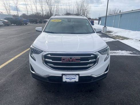 Used 2021 GMC Terrain SLT image 7