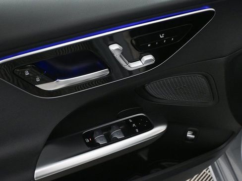 New 2026 Mercedes-Benz C 300 C 300 image 8