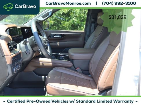 Certified 2025 Chevrolet Suburban High Country AWD/4WD image 15