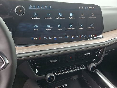 New 2026 Chevrolet Tahoe High Country AWD/4WD image 17