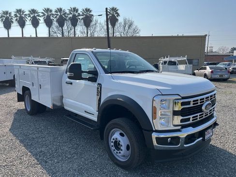 New 2024 Ford F550 4x4 Regular Cab Super Duty image 6