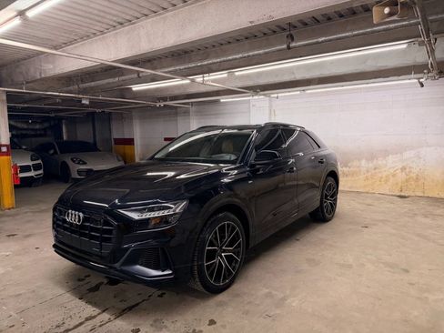 Used 2019 Audi Q8 Prestige w/ Luxury Package AWD/4WD image 1
