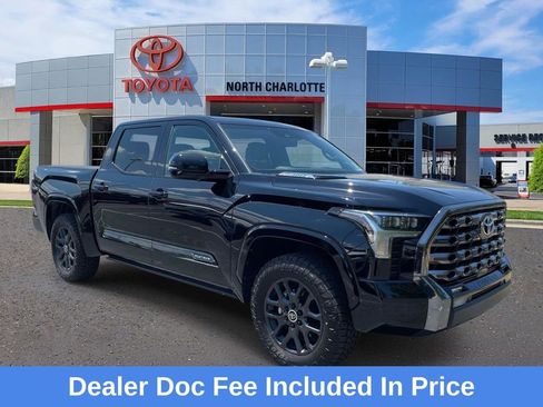 Used 2024 Toyota Tundra Platinum AWD/4WD image 1