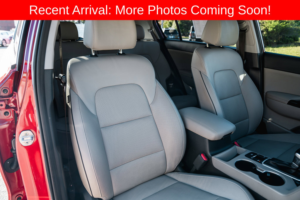 Used 2022 Kia Sportage EX w/ EX Technology Package FWD image 30