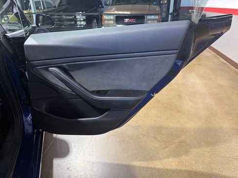 Used 2019 Tesla Model 3 Long Range AWD/4WD image 94