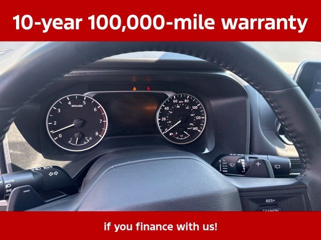 Used 2025 Nissan Rogue SV AWD/4WD image 19