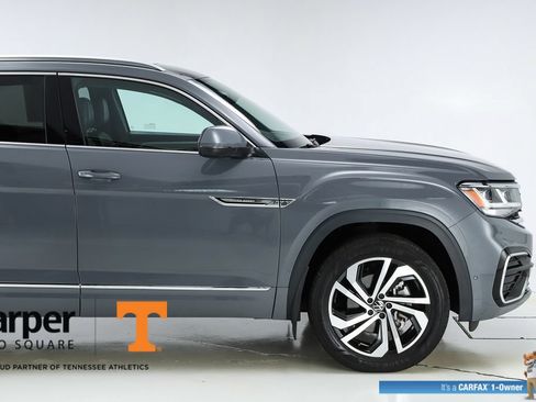 Used 2023 Volkswagen Atlas Cross Sport SEL Premium R-Line AWD/4WD image 12