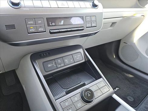 New 2026 Hyundai Kona Limited image 15